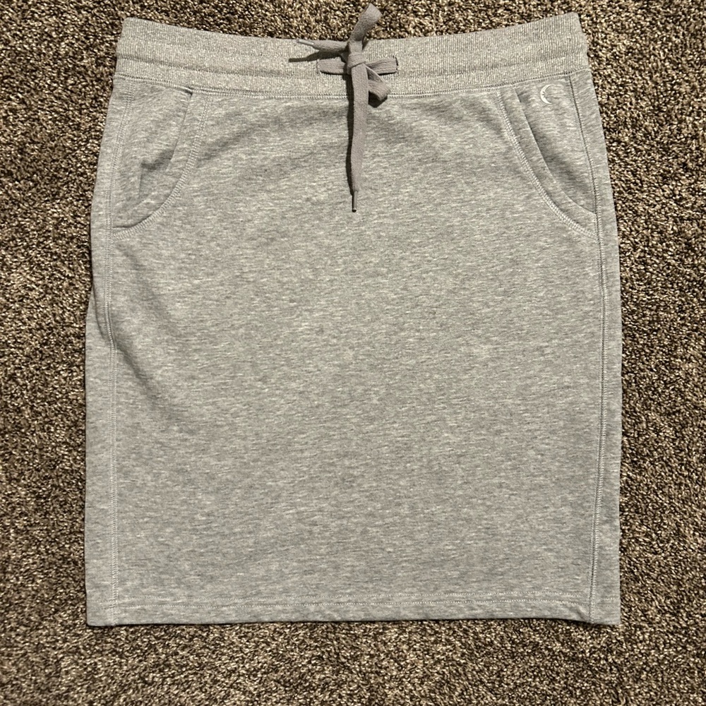 Zyia Skirt Size Medium